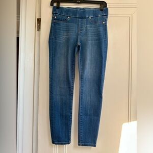 Liverpool Jeans Company Classic Pull-on Skinny Jeans - Size 0 Petite